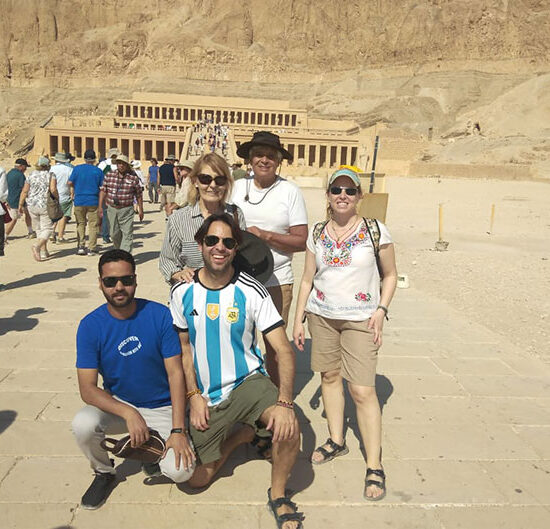 Full-Day East & West Bank Luxor Tour with Lunch